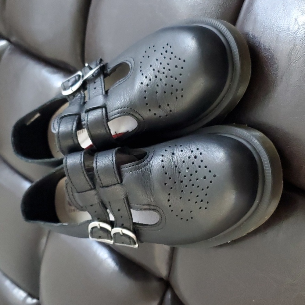 Dr. Martens 22525 Double Buckle Mary Janes (leather) (read description)